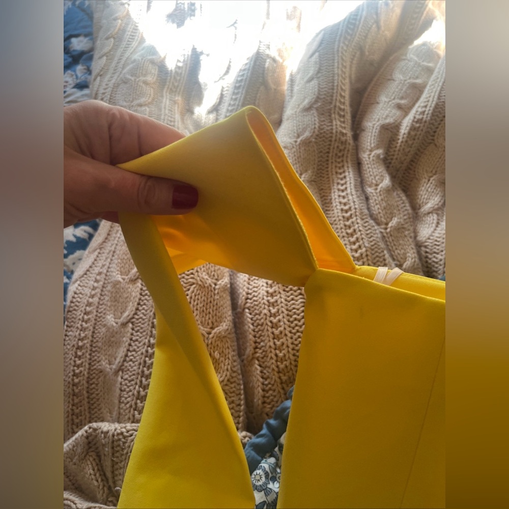 Alex Perry Vibrant Yellow Long Sleeve Dress 4 - Picture 6 of 8